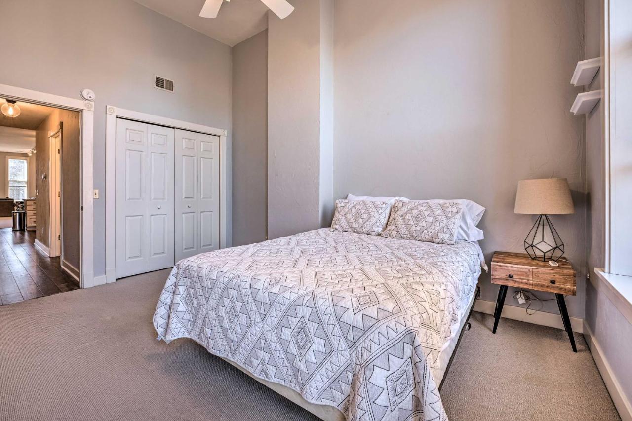 Charming Dtwn Holland Escape Above Crust 54! Apartment Bagian luar foto